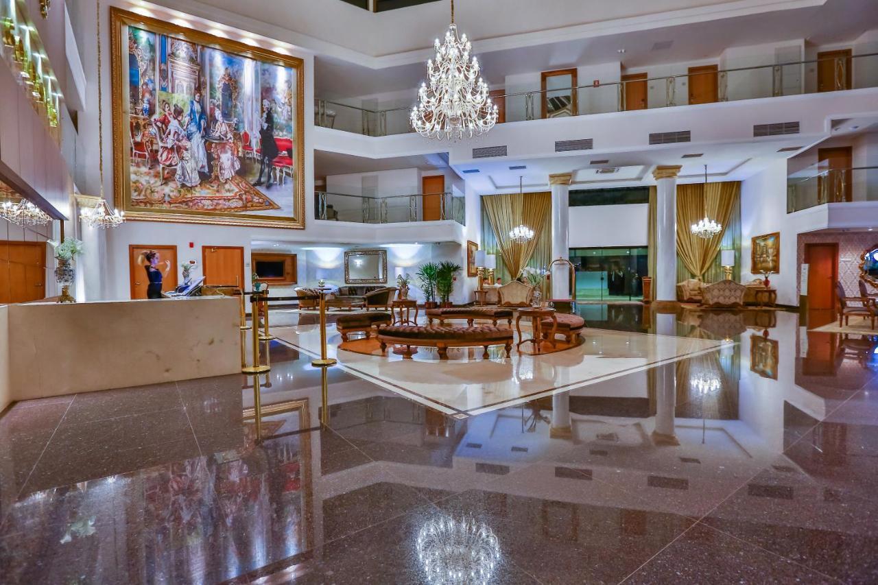 Golden Lis Hotel Boutique Goiânia Extérieur photo Lobby